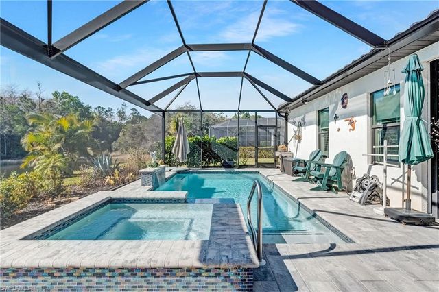 2995 Amblewind DR, Fort Myers, FL 33905