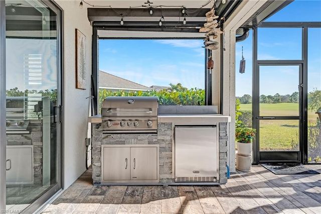 2995 Amblewind DR, Fort Myers, FL 33905