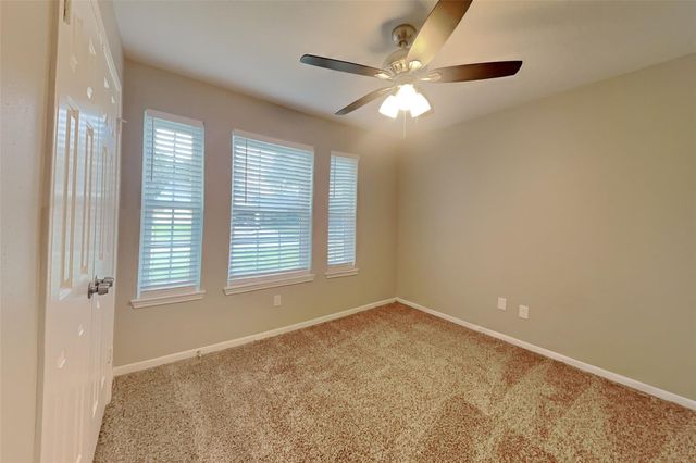 17014 Enchanted Circle W, Sugar Land, TX 77498