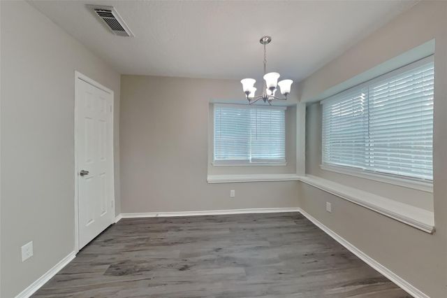 17014 Enchanted Circle W, Sugar Land, TX 77498