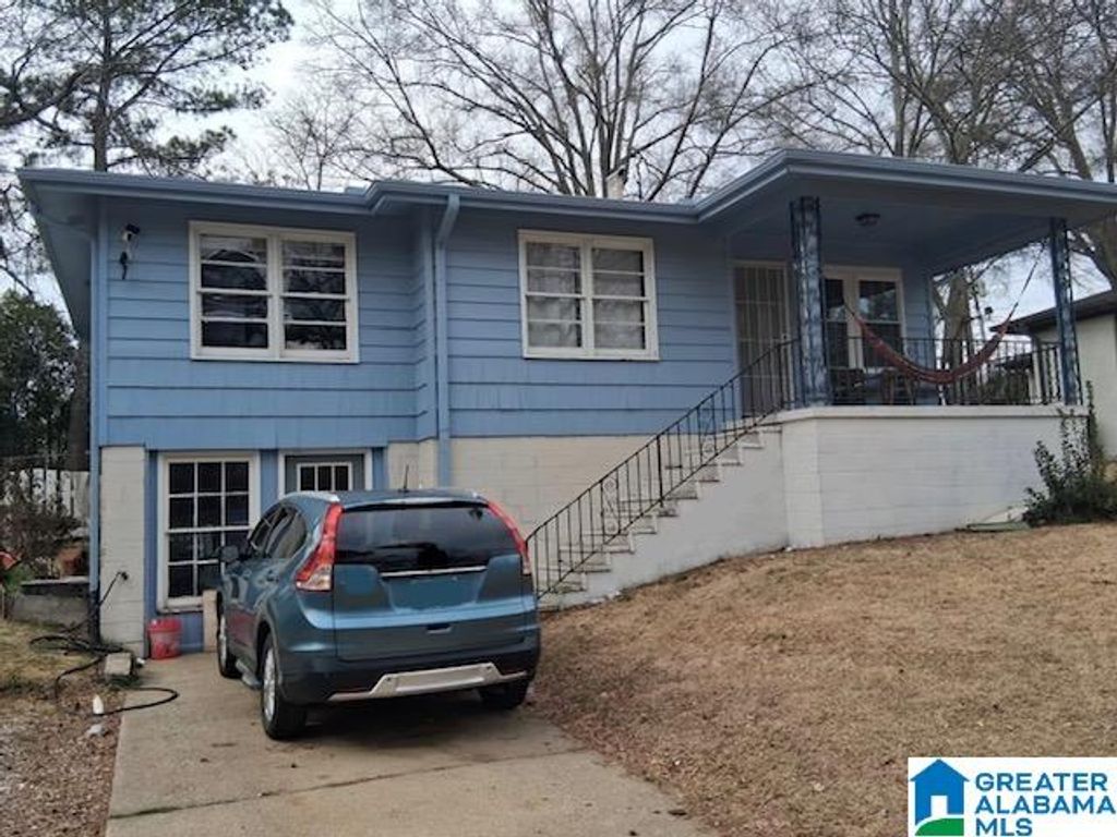 1640 1ST STREET NE, Center Point, AL 35215