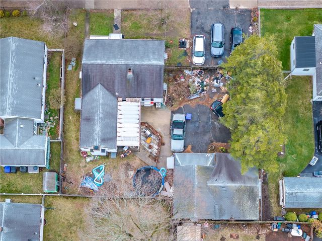 496 Beverage Hill Avenue, Pawtucket, RI 02861