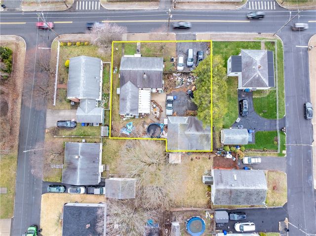 496 Beverage Hill Avenue, Pawtucket, RI 02861