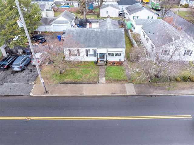496 Beverage Hill Avenue, Pawtucket, RI 02861