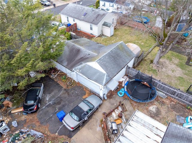 496 Beverage Hill Avenue, Pawtucket, RI 02861
