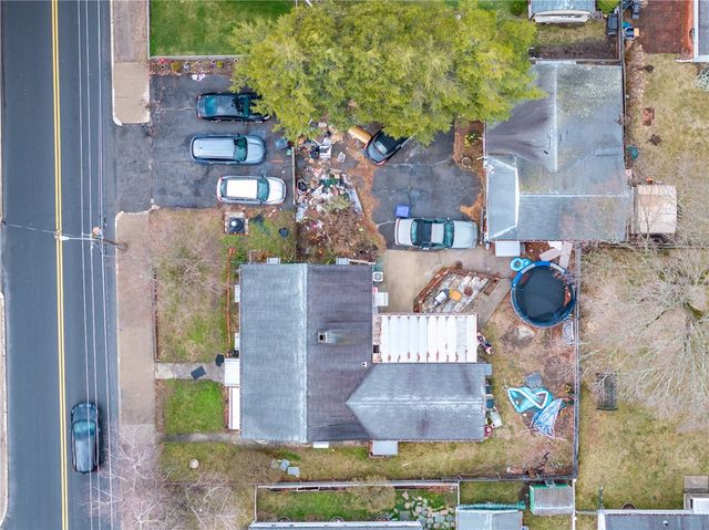 496 Beverage Hill Avenue, Pawtucket, RI 02861
