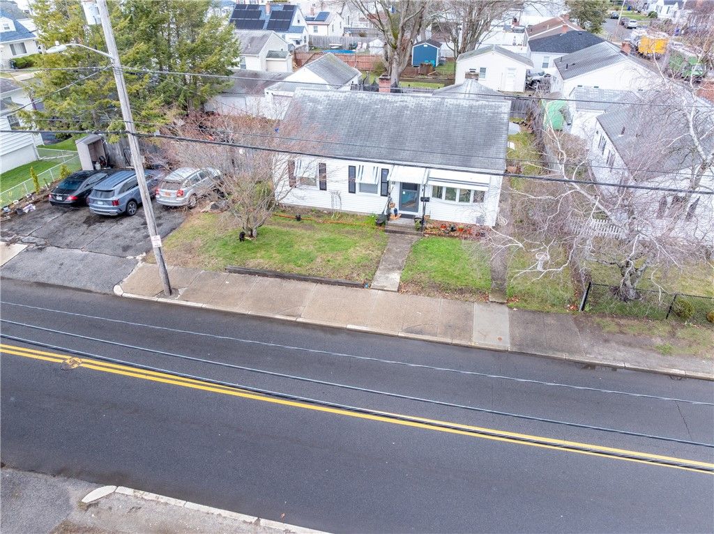 496 Beverage Hill Avenue, Pawtucket, RI 02861