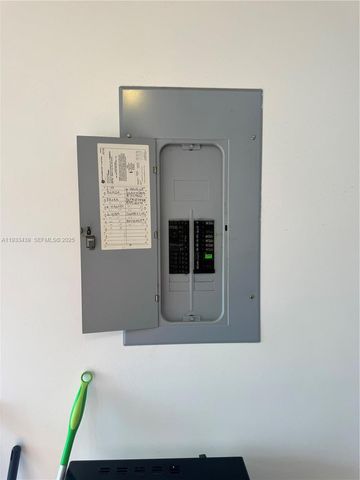 20107 NW 27th Cir, Miami Gardens, FL 33056