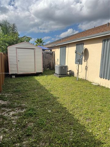 20107 NW 27th Cir, Miami Gardens, FL 33056