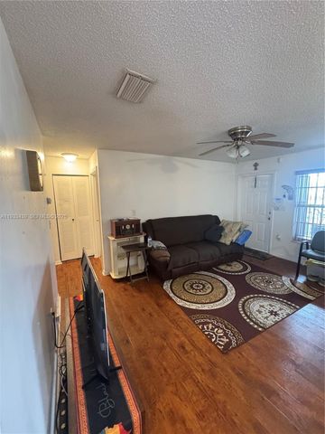 20107 NW 27th Cir, Miami Gardens, FL 33056