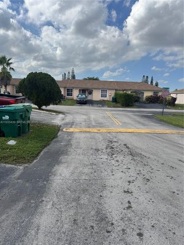 20107 NW 27th Cir, Miami Gardens, FL 33056