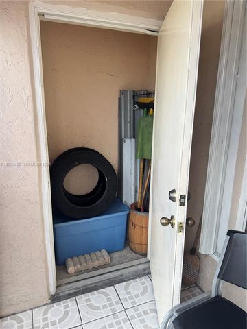 20107 NW 27th Cir, Miami Gardens, FL 33056