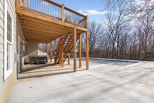 2501 ST REGIS CT, Columbia, MO 65203