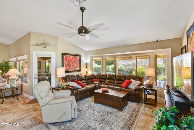 18836 N 89TH Drive, Peoria, AZ 85382