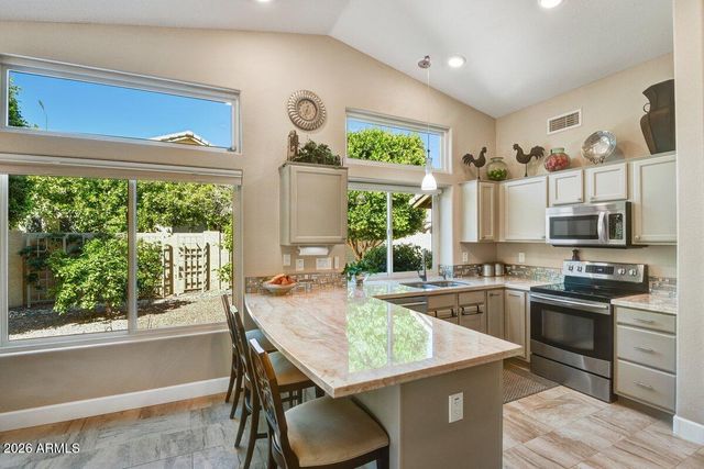 18836 N 89TH Drive, Peoria, AZ 85382