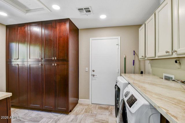 18836 N 89TH Drive, Peoria, AZ 85382