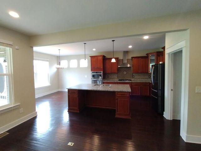 955 Ryecroft Ln, Franklin, TN 37064