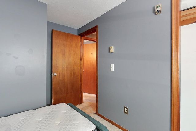 8 Antrim Street, Nashua, NH 03063