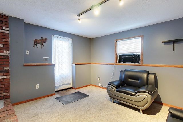 8 Antrim Street, Nashua, NH 03063