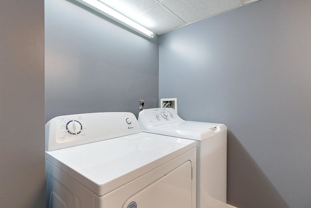 8 Antrim Street, Nashua, NH 03063