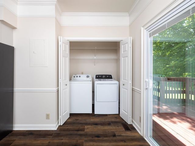 1215 Carriage Park Dr, Franklin, TN 37064