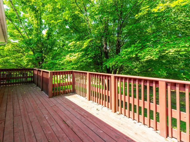 1215 Carriage Park Dr, Franklin, TN 37064