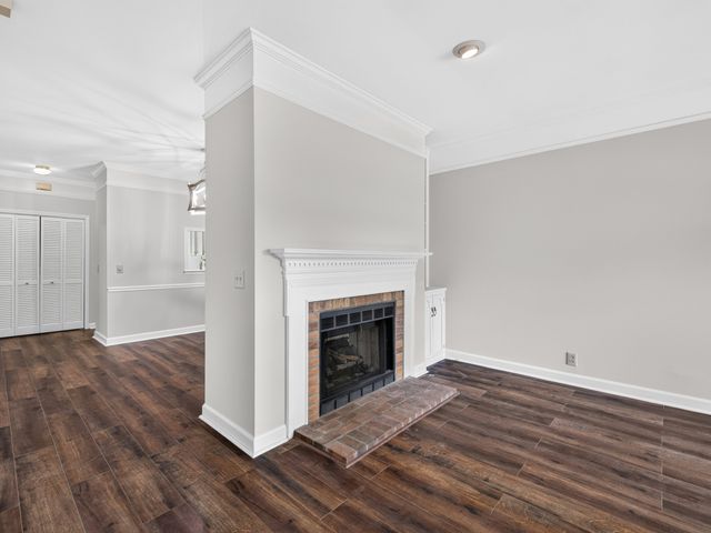 1215 Carriage Park Dr, Franklin, TN 37064