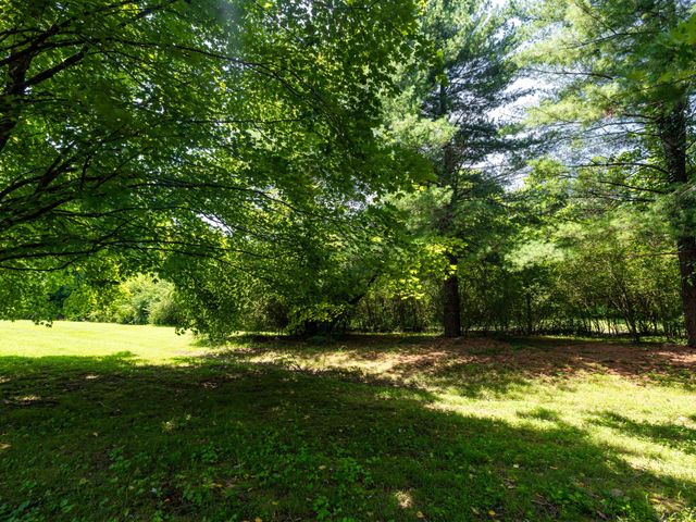 1215 Carriage Park Dr, Franklin, TN 37064