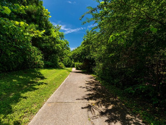 1215 Carriage Park Dr, Franklin, TN 37064