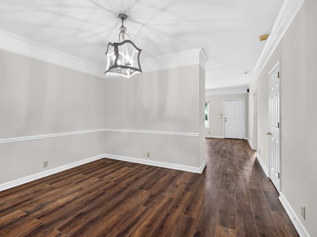 1215 Carriage Park Dr, Franklin, TN 37064