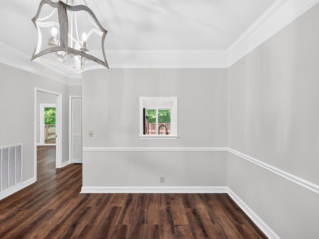 1215 Carriage Park Dr, Franklin, TN 37064