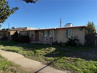 13836 Community Street, Panorama City, CA 91402
