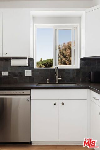 2431 3rd Street 7, Santa Monica, CA 90405