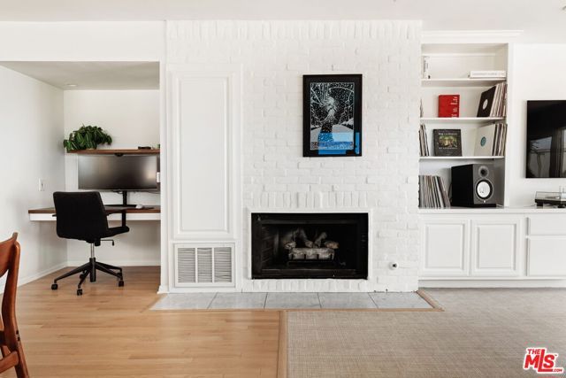 2431 3rd Street 7, Santa Monica, CA 90405