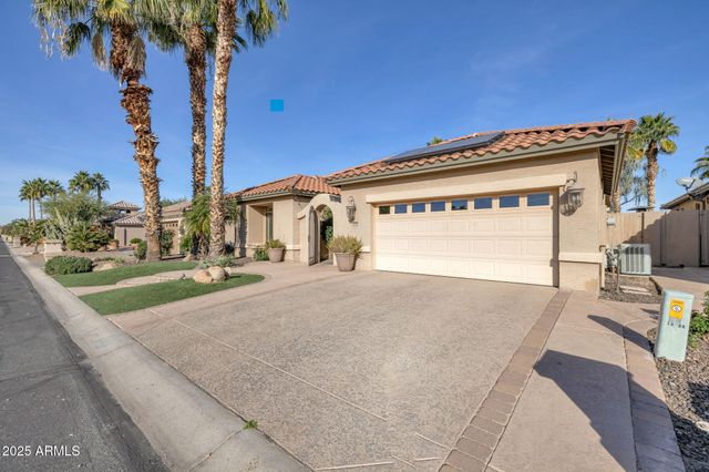 16090 W PICCADILLY Road, Goodyear, AZ 85395