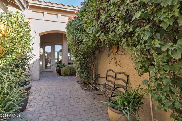 16090 W PICCADILLY Road, Goodyear, AZ 85395