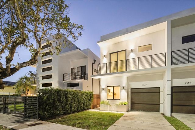 3067 SW 21st Ter 3067, Miami, FL 33145