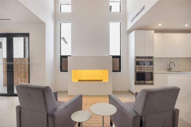 3067 SW 21st Ter 3067, Miami, FL 33145