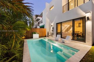 3067 SW 21st Ter 3067, Miami, FL 33145