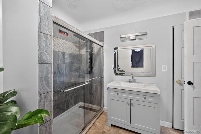 24625 Brest, Taylor, MI 48180