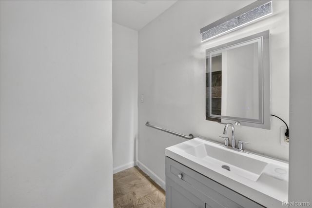 24625 Brest, Taylor, MI 48180