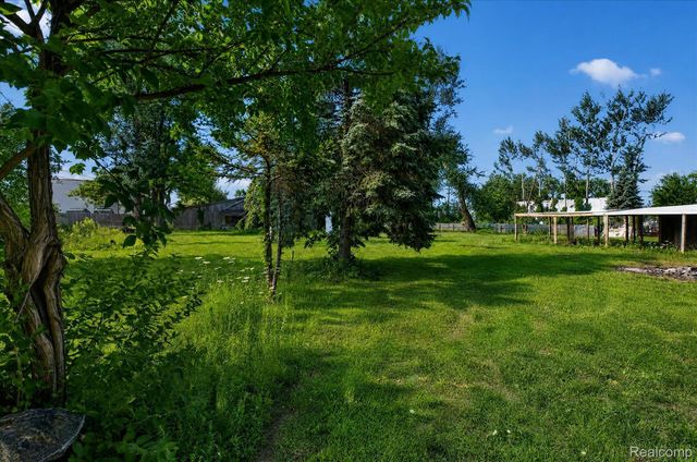24625 Brest, Taylor, MI 48180