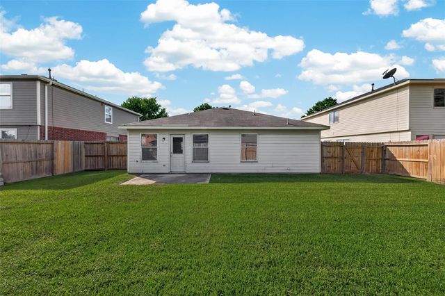19119 Yaupon Ranch Drive, Cypress, TX 77433