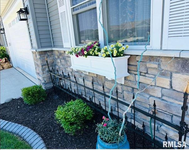 3410 Telford Drive, Springfield, IL 62711