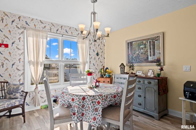 3410 Telford Drive, Springfield, IL 62711