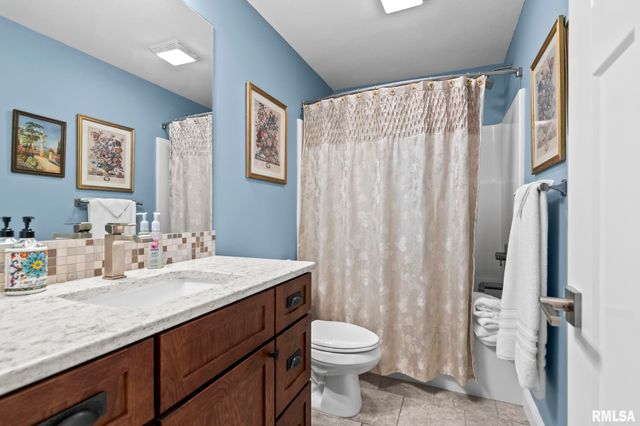 3410 Telford Drive, Springfield, IL 62711