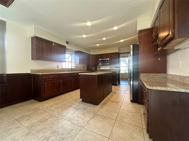 4342 Timberglen Road, Dallas, TX 75287