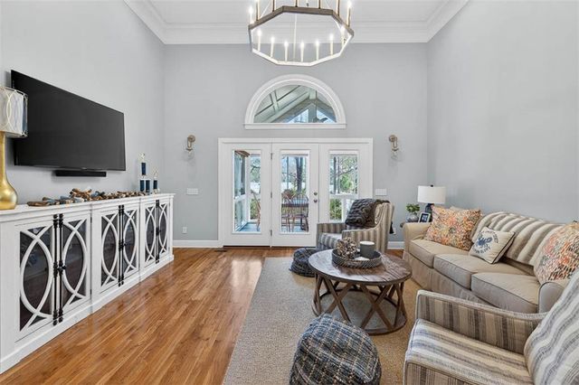 1033 Mayflower Road NE, Townsend, GA 31331