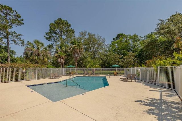 1033 Mayflower Road NE, Townsend, GA 31331