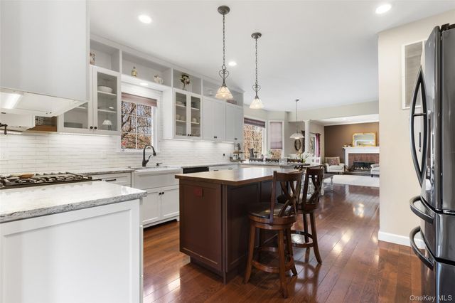 6 Bassett Court, Baldwin Place, NY 10505